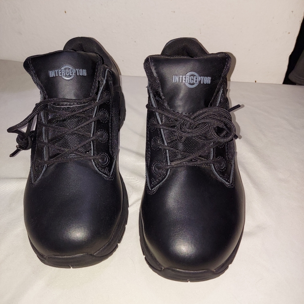 Interceptor tactical black shoes